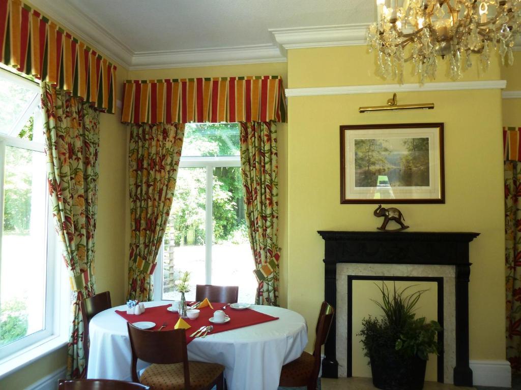 Newton House Hotel Alstonfield エクステリア 写真